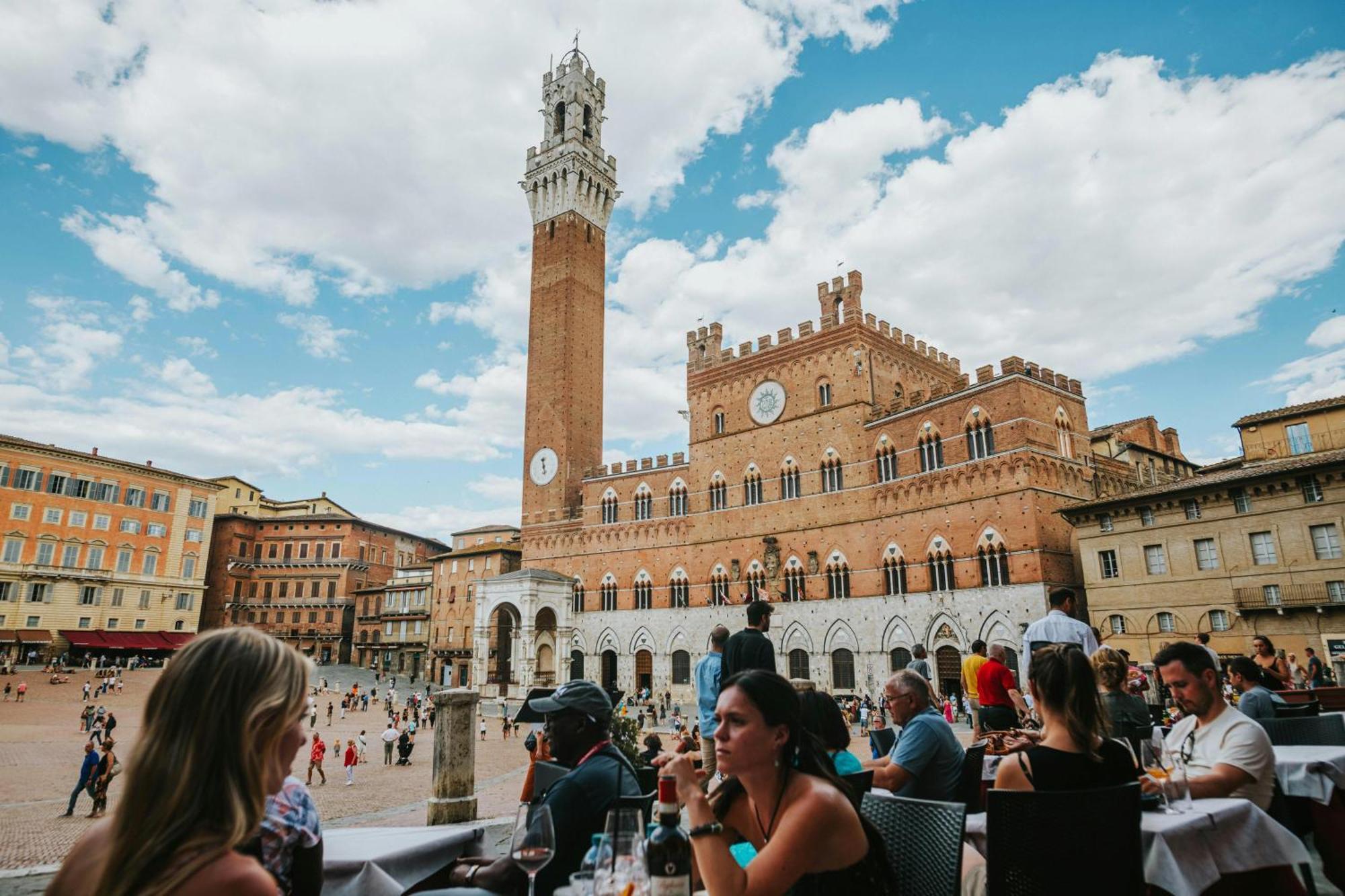 Asso Di Picche Appartement Siena Buitenkant foto