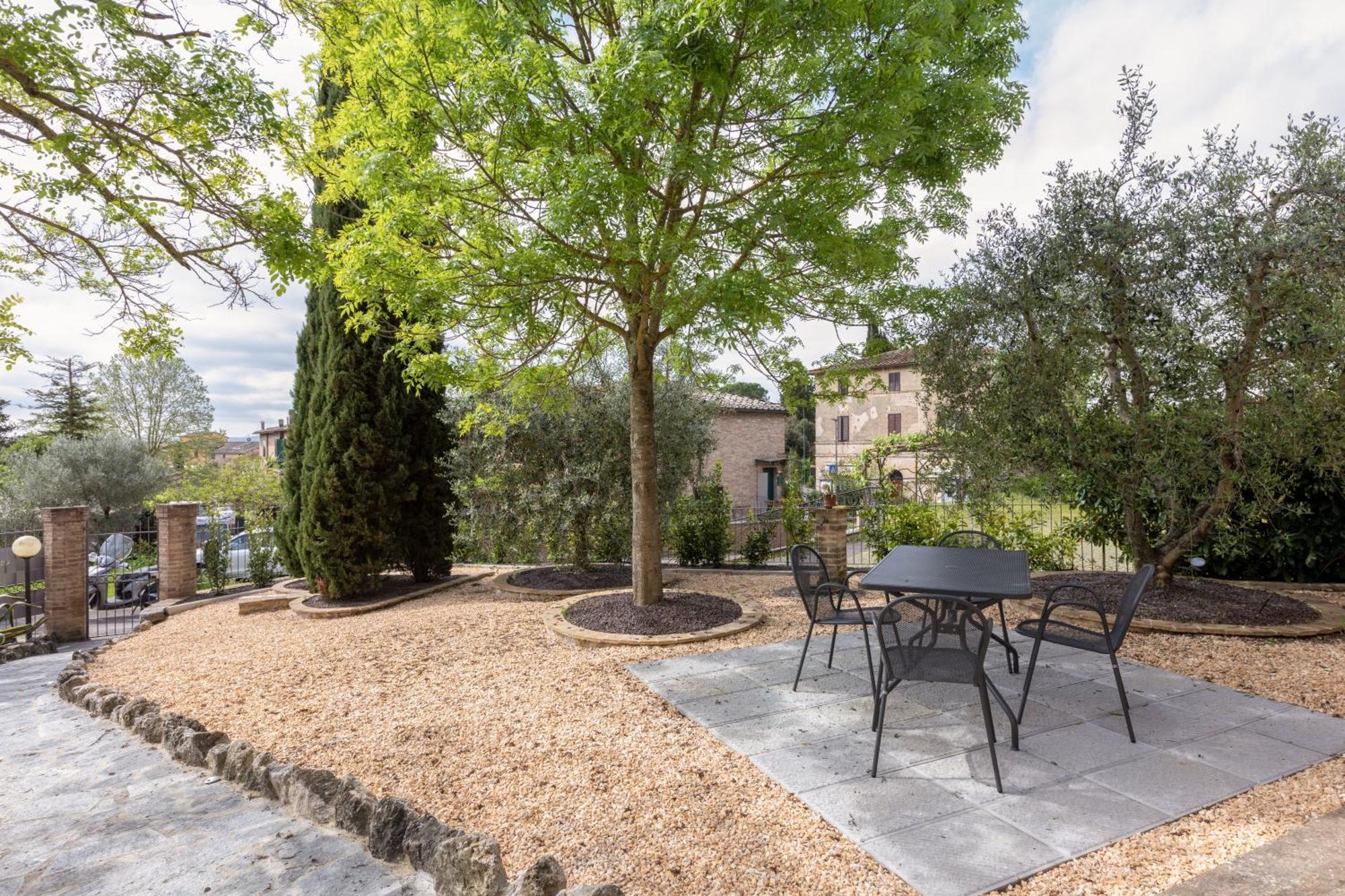 Asso Di Picche Appartement Siena Buitenkant foto